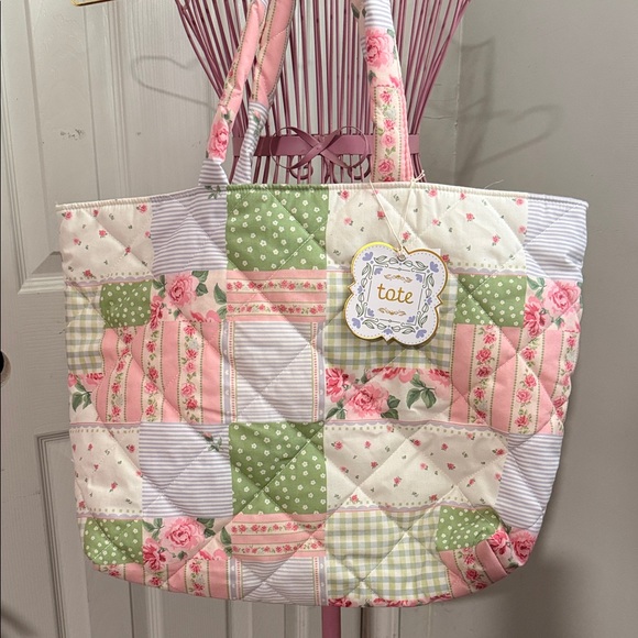 Handbags - Quilted Floral Patchwork Tote Bag - Pink & Green